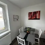 Ruhige 3-Zimmerwohnung Im Norden Bremens Fuer Monteure Und Geschaeftsreisende Pm 29 Eg