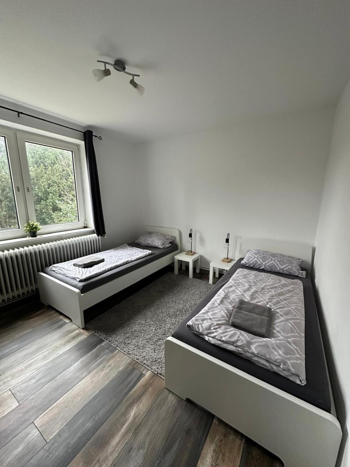 Apartment Ruhige 3-zimmerwohnung Im Norden Bremens Fuer Monteure Und Geschaeftsreisende Pm 29 Eg BRE